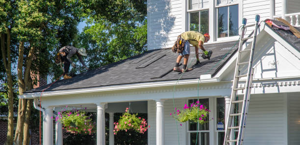 Best Flat Roof Repair Services  in Keshena, WI